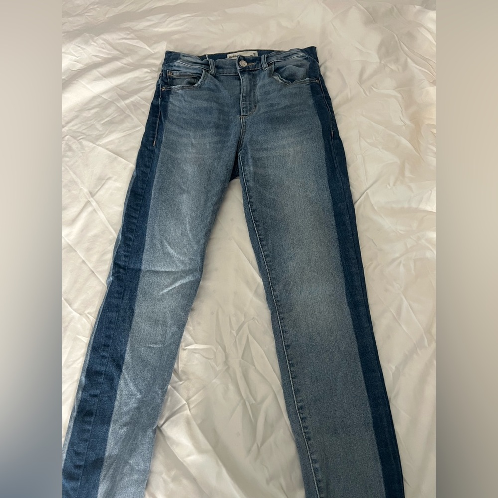 Garage women’s skinny jeans. Size 7